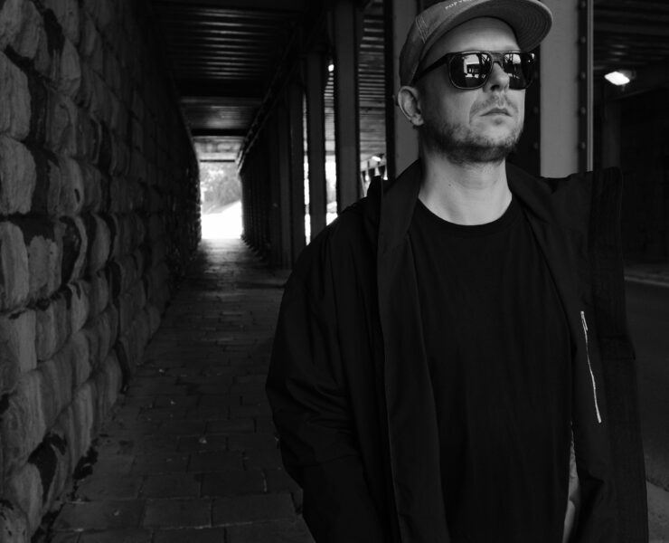 Minimal Bii by Lusona