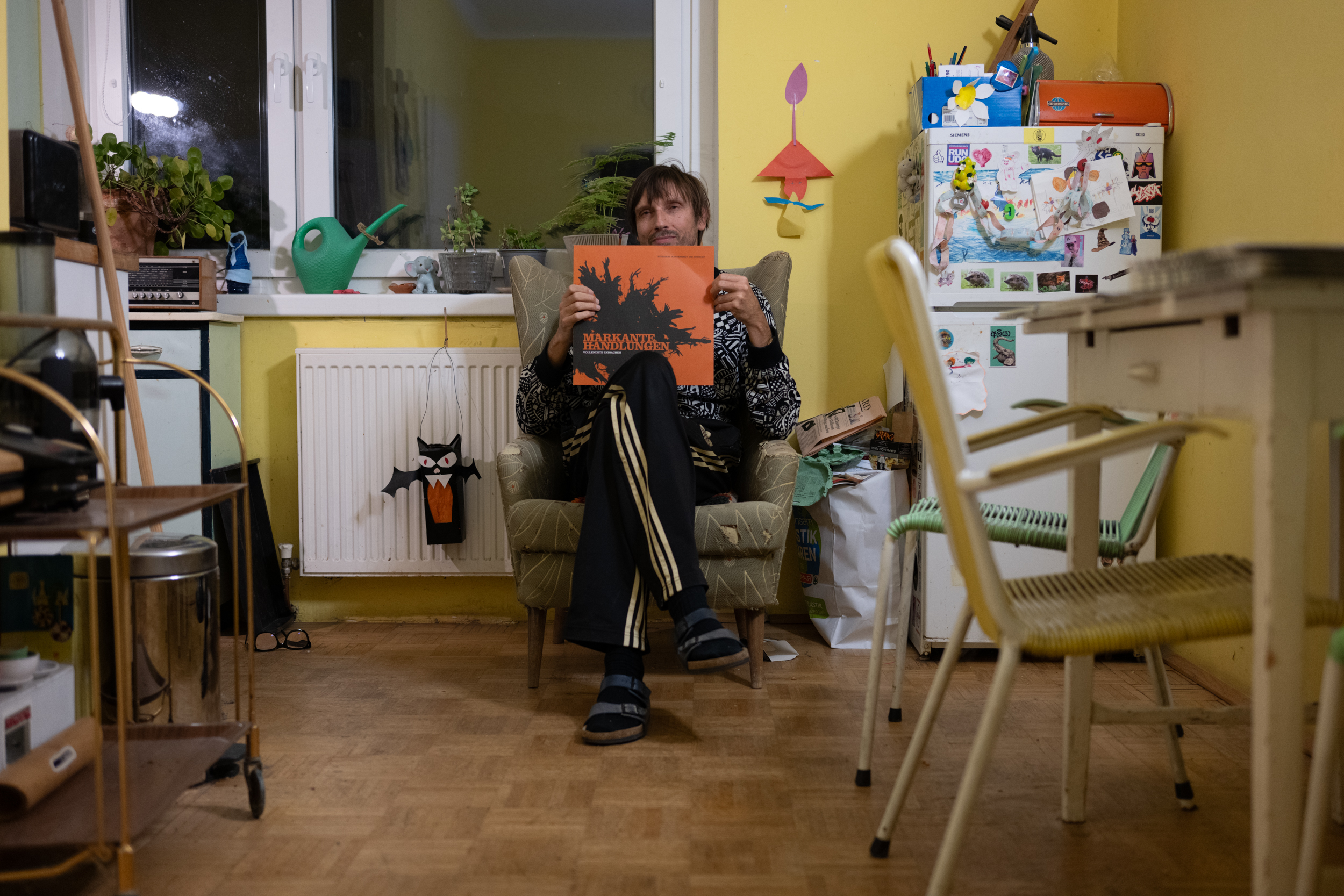 Skero-ber-Vollendete-Tatsachen-von-Markante-Handlungen-Tontraeger-Records-2005-