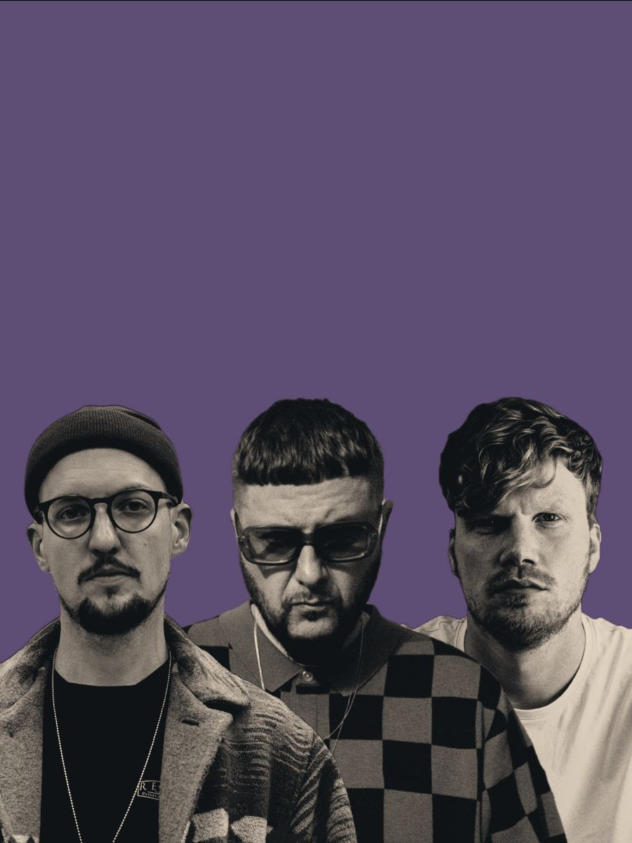 Foto mit violettem Hintergrund und Monochromer Abbildung der Mitglieder der Betty Ford Boys